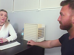 Busty Mature Mom Pleasing Lucky Guy